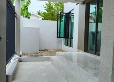 House for sale "" Private Nirvana Residence, land size 70 square wah, Soi Yothin Phatthana 11,
