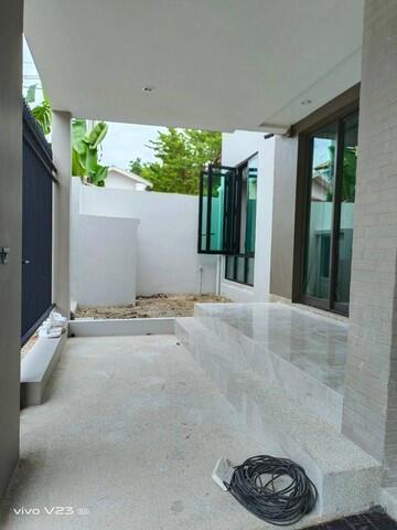 House for sale "" Private Nirvana Residence, land size 70 square wah, Soi Yothin Phatthana 11,