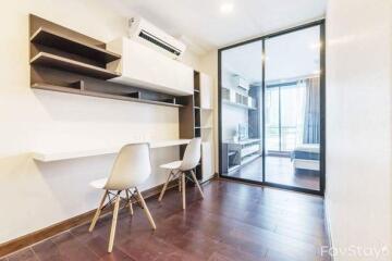 Bangkok Feliz Sathorn-Taksin 1-Bedroom 1-Bathroom Fully-Furnished Condo for Rent