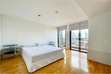 Spacious 400 sqm Fully Furnished 3-Bedroom Apartment in Prime Location, Just Minutes Away from BTS - 920071058-264