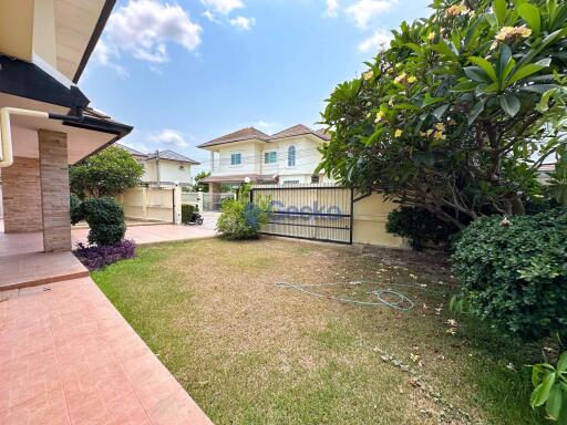 4 Bedrooms House in Lakeside Court 2 East Pattaya H003478