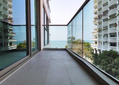 Condo Studio Wongamat Tower for Sale