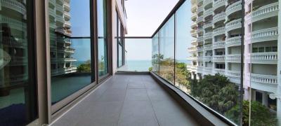 Condo Studio Wongamat Tower for Sale