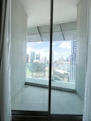 Magnolias Ratchadamri Boulevard 1-Bedroom 1-Bathroom Fully-Furnished Condo for Rent