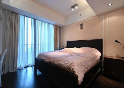 The Met Sathorn Luxury Duplex 4-Bedroom 5-Bathroom +maidroom with Private Lift Great view of the