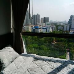 RHYTHM Sukhumvit 44/1 2-Bedroom 1-Bathroom Fully-Furnished Condo for Rent