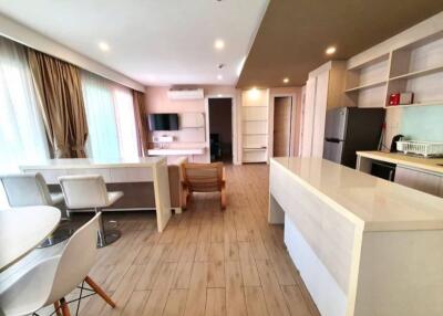 2 Bedrooms Apartment In Seven Seas Resort In Jomtien For Sale