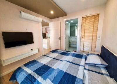 2 Bedrooms Apartment In Seven Seas Resort In Jomtien For Sale