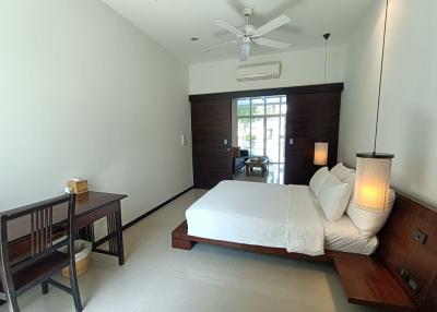 Foreign freehold condo with Pool in Bang Tao