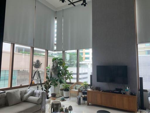 3-bedroom duplex condo for sale on Phrom Phong