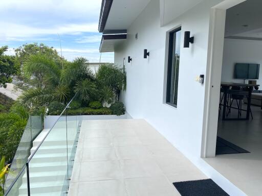 5-bedroom pool villa for sale in Choengmon