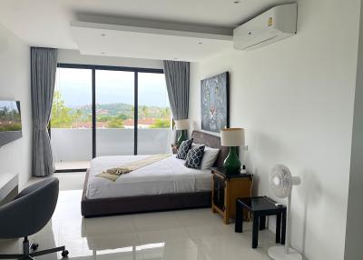 5-bedroom pool villa for sale in Choengmon