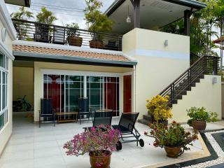 Sida Tropical : 4 Bedroom Pool Villa