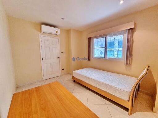 2 Bedrooms Condo in Wongamat Residence Wongamat C002313