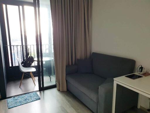 1 bedroom condo for sale close to Petchaburi MRT station