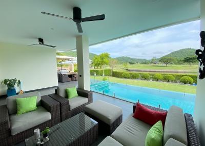 Freehold 2 Story Luxury Pool Villa For Sale on Black Mountain