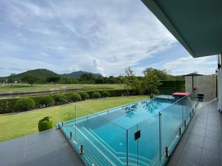 Freehold 2 Story Luxury Pool Villa For Sale on Black Mountain