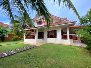 3 Bed 3 Bath 2 Story Garden Villa For Sale at Tropical Sea View Khao Kalok