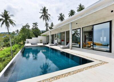 3 bedrooms pool villa with an amazing sea-view in Chaweng Noi