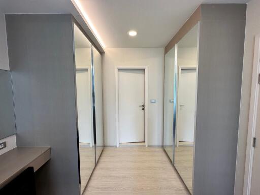 2-bedroom modern condo for sale close to BTS Thonglor