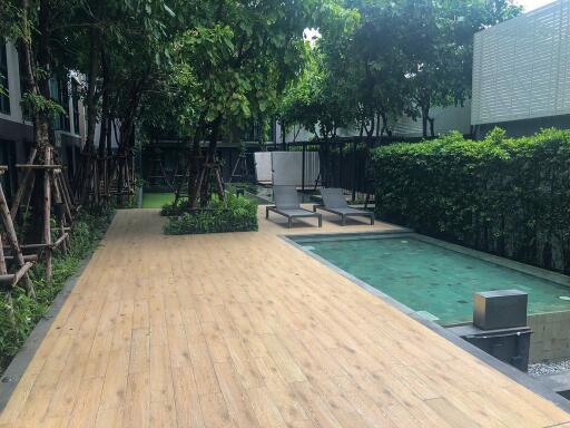 2-bedroom modern condo for sale close to BTS Thonglor