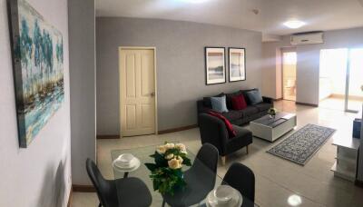 2-bedroom high floor condo for sale close to Ekamai Road