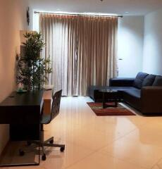 1-bedroom condo for sale close to Chong Nonsi BTS station