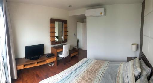 2-bedroom spacious condo for sale in Phromphong area