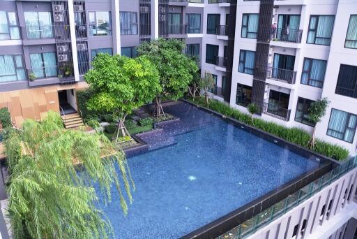 Modern 1-bedroom condo for sale close to BTS Thonglor