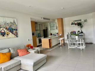 2-bedroom modern condo for sale close to Lumpini Park