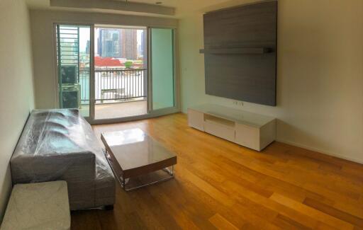 2-bedroom modern condo for sale close to BTS Nana