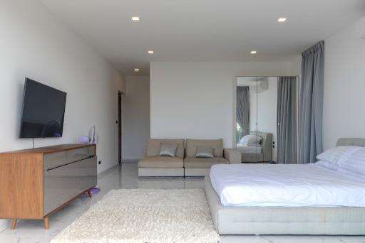 4 bedrooms sea-view villa for sale in Bophut hill