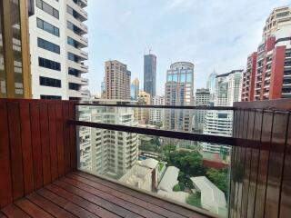 2-bedroom condo for sale close to Ratchadamri BTS station
