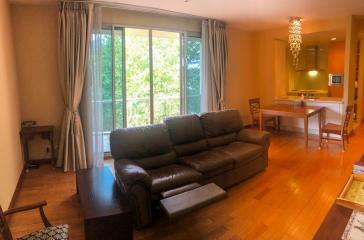 2-bedroom modern condo for sale close to Lumpini Park