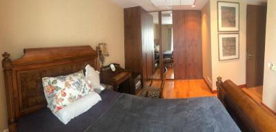 2-bedroom modern condo for sale close to Lumpini Park