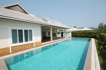 Emerald Valley : 3 Bedroom Luxury Pool Villas - New Development