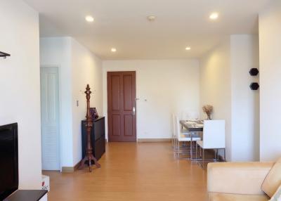 2-bedroom low rise for sale on Phahonyothin road