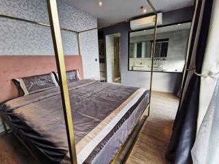 3-bedroom condo for sale close to Ekkamai BTS Station