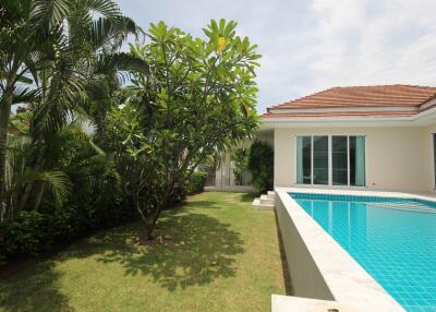 Luxury 3 Bed Pool Villa – Amazing Condition