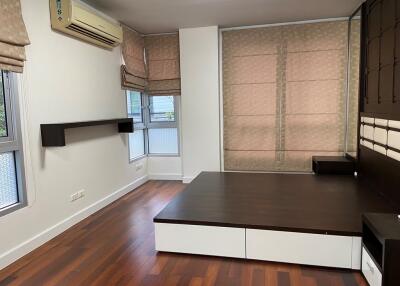 2-bedroom condo for sale on Rama 4 - Sathorn