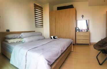 2-bedroom modern condo for sale in Narathiwas area