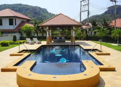 Manora Village III: Villa Royale F1- 3 Bedroom Luxury Pool Villa