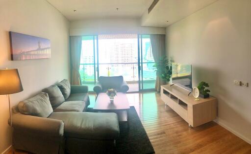 2-bedroom lakeview condo for sale close to BTS Asoke