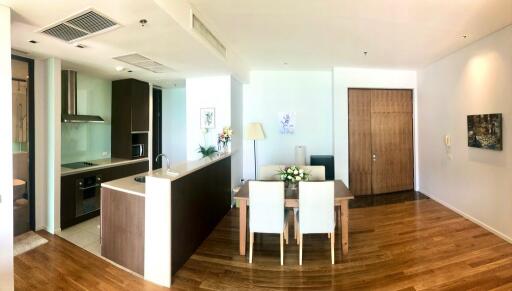 2-bedroom lakeview condo for sale close to BTS Asoke