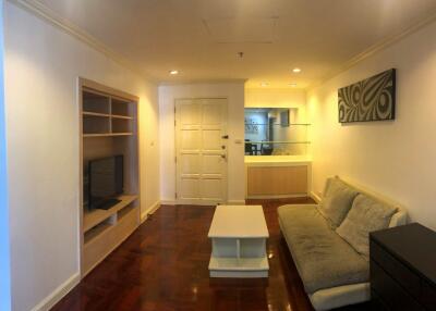 2-bedroom condo for sale close to BTS Phromphong