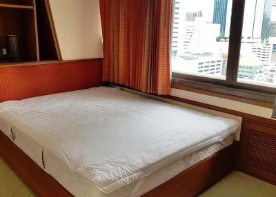 3-bedroom condo for sale on Silom