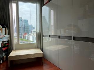 2-bedroom spacious condo for sale close to BTS Chong Nonsi