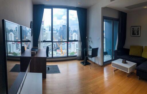 1-bedroom high end condo for sale close to BTS Nana