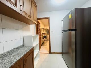 3-bedroom newly renovated condo for sale close to Phrom Phong BTS Station