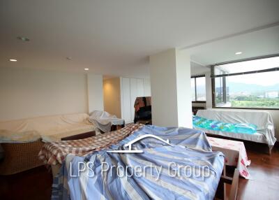 1 Bedroom Beach Front Condo at Huahin Garden Beach